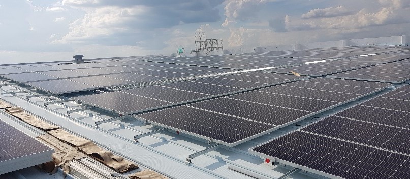 Hệ thống pin lưu trữ Skyworth kết hợp với hệ thống điện năng lượng mặt trời 